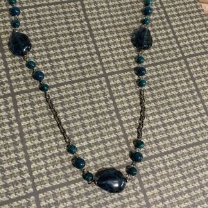 Elegant teal Beaded Necklace